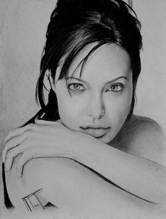 Tinción Carril Enfermedad Dibujos A Lapiz De Angelina Jolie Ventilación