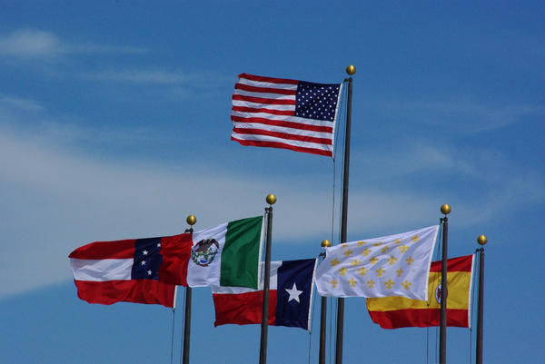 six flags logo. six flags over texas logo. six