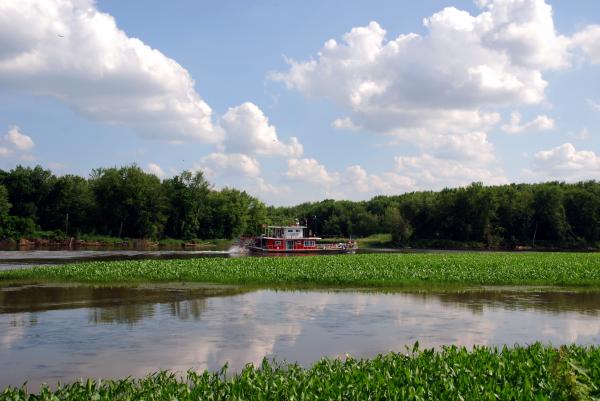 mississippi river boat. on the Mississippi River