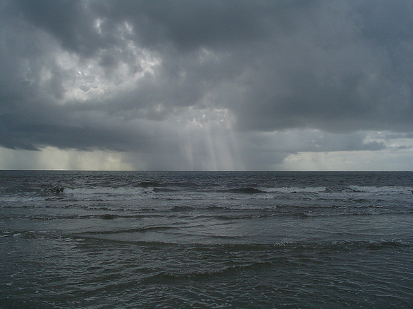 Richard Marcus - Thunderstorm Over the Ocean
