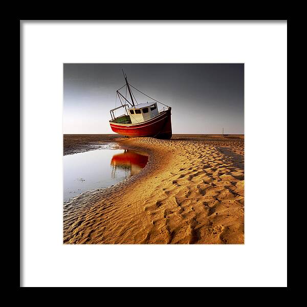 England Framed Print featuring the photograph Low Tide by Peter OReilly
