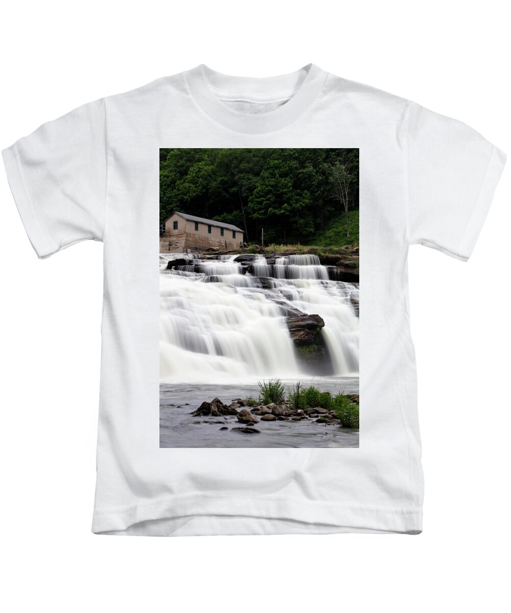 Waterfall Kids T-Shirt featuring the photograph Great Falls by Marlo Horne