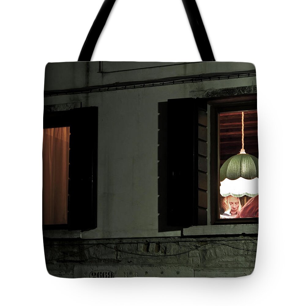 Venezia Tote Bag featuring the photograph The game by Eyes Of CC