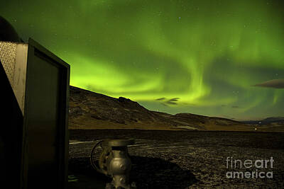Landscapes Royalty-Free and Rights-Managed Images - Northern Lights Iceland by Gunnar Orn Arnason