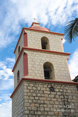 Lighthouse - Santa Barbara Mission by Henrik Lehnerer