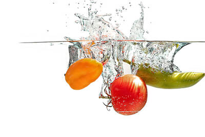 Classic Golf - Splashing Tomatoes by Peter Lakomy