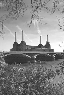 London Skyline Rights Managed Images - Battersea Power Station Royalty-Free Image by David French