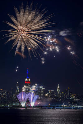 Skylines Digital Art Rights Managed Images - 4th of July fireworks Royalty-Free Image by Eduard Moldoveanu