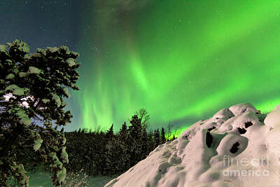 Maps Rights Managed Images - Intense display of Northern Lights Aurora borealis Royalty-Free Image by Stephan Pietzko