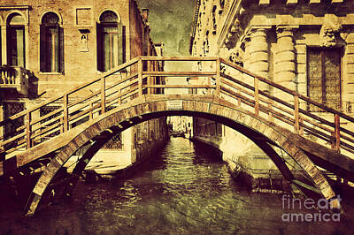 Airplane Paintings Royalty Free Images - A romantic bridge in Venice Italy Royalty-Free Image by Michal Bednarek