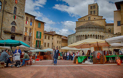 Easter Bunny - Arezzo Market Day by Uri Baruch