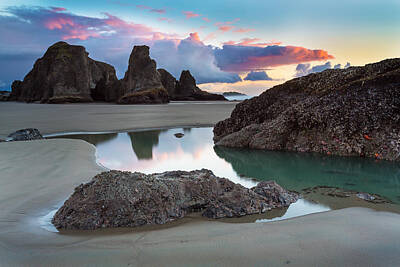Landscapes Photos - Bandon By The Sea by Robert Bynum
