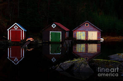 Giuseppe Cristiano - Boathouses in the evening by Gry Thunes