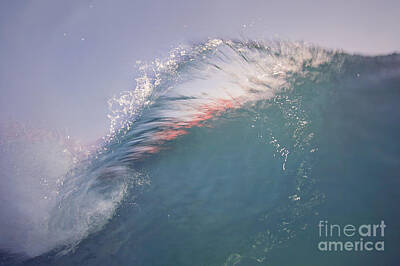 Giuseppe Cristiano - Breaking Wave at Sunrise by Love and Water Photography