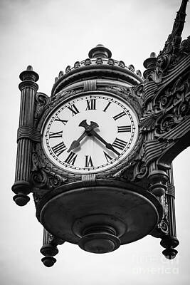Landmarks Photos - Chicago Macys Marshall Fields Clock in Black and White by Paul Velgos