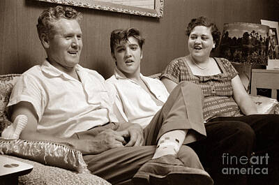 Celebrities Photos - Elvis Presley at home with Vernon and Gladys Sepia Print by The Harrington Collection