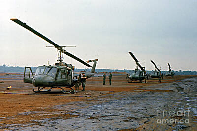 Pasta Al Dente Royalty Free Images - Huey Bell UH-1 Iroquois Helicopter Pleiku Vietnam 1969 Royalty-Free Image by Monterey County Historical Society