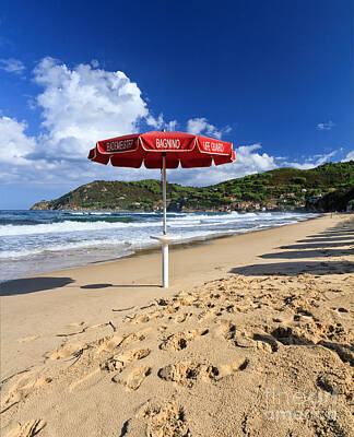 Barn Photography - Lifeguards umbrella in Biodola beach by Antonio Scarpi