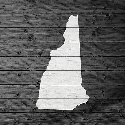 Civil War Art - Map Of New Hampshire State Outline White Distressed Paint On Reclaimed Wood Planks by Design Turnpike