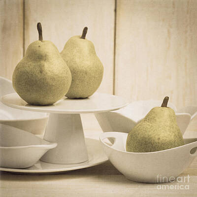 Amy Weiss - Pear still life with white plates square format by Edward Fielding