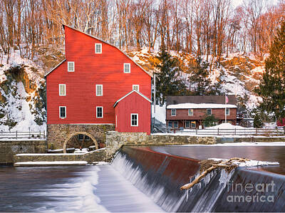 Green Grass - Red Mill Clinton New Jersey by Jerry Fornarotto