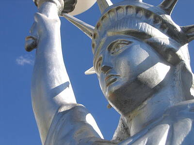 White Roses - Statue of Liberty Chandler Arizona 2005 by David Lee Guss