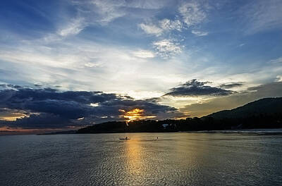 European Photography - Sunrise in Siquijor by Lik Batonboot