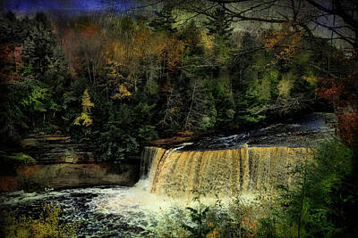 The Stinking Rose - Tahquamenon Falls in October by Evie Carrier