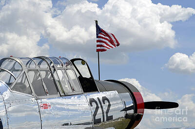 Royalty Free Images - A Bt-13 Valiant Trainer Aircraft Royalty-Free Image by Stocktrek Images