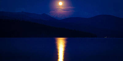Water Droplets Sharon Johnstone - Moonrise over Priest Lake by David Patterson