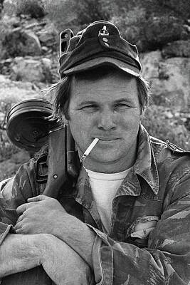 Stocktrek Images - Barry Sadler Holding One Of His Numerous Machine Guns Tucson Arizona 1971 by David Lee Guss