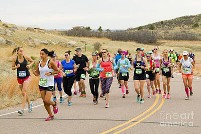 Mother And Child Paintings - Cheyenne Mountain Trail Race Start Colorado Springs by Steven Krull
