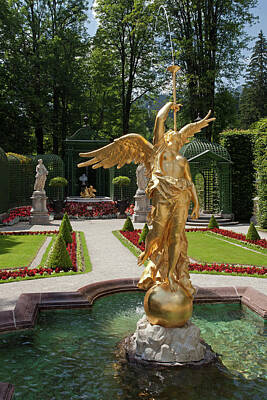 Fromage - Fama, the Goddess of Fame in Western Parterre by Aivar Mikko