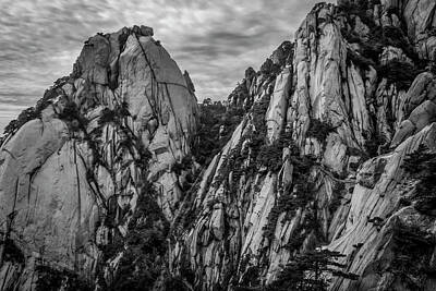 City Scenes - 6023- Yellow Mountains Black and White by David Lange