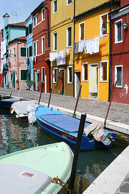 Donna Corless Royalty-Free and Rights-Managed Images - Burano Corner With Laundry by Donna Corless