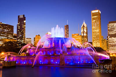 Cities Royalty-Free and Rights-Managed Images - Chicago Skyline at Night with Buckingham Fountain by Paul Velgos