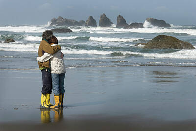 Design Turnpike Books Rights Managed Images - Couple At Bandon Beach 0013 Royalty-Free Image by Bob Neiman