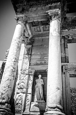 Vintage Tees - Ephesus Library Columns by Anthony Doudt