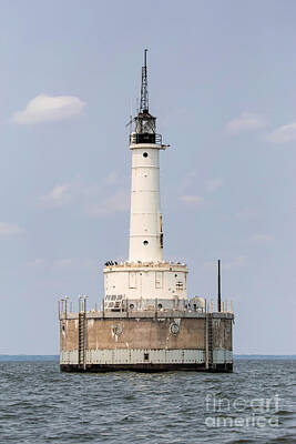 Nikki Vig Royalty-Free and Rights-Managed Images - Green Bay Harbor Entrance Lighthouse by Nikki Vig