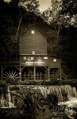Landscapes Kadek Susanto Royalty Free Images - Hodgson Gristmill Royalty-Free Image by Robert Frederick