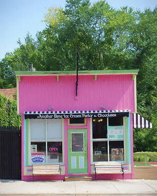 Western Buffalo - Ice Cream Parlor by Tom Reynen