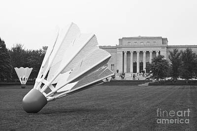 Paint Brush - Kansas City Nelson Atkins Museum by ELITE IMAGE photography By Chad McDermott