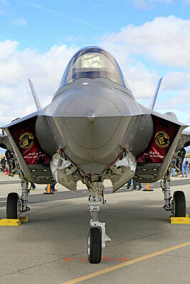 School Tote Bags Royalty Free Images - Lockheed Martin F-35 Lightning Royalty-Free Image by Shoal Hollingsworth