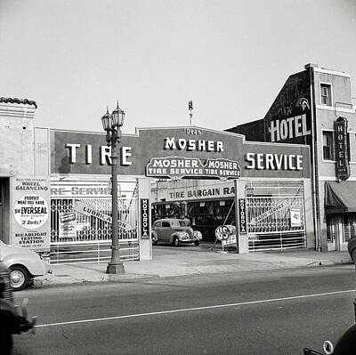 A White Christmas Cityscape Rights Managed Images - Mosher Tire Dix Hotel Russell Lee photo for the Office of War Information Hollywood California 1942 Royalty-Free Image by David Lee Guss