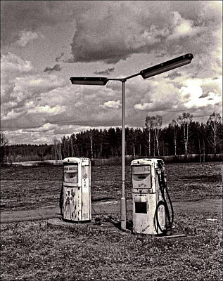 Longhorn Paintings - Old Gasoline Pumps by Jarmo Honkanen