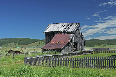 Ira Marcus Royalty-Free and Rights-Managed Images - Idaho Barn by Ira Marcus
