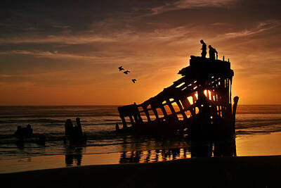 Ink And Water - Peter Iredale Shipwreck by Wes and Dotty Weber