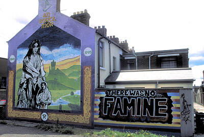 Scary Photographs - Potato Famine Mural in Belfast by Carl Purcell
