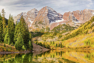 Easter Bunny - Reflections at Maroon Lake by Eric Glaser