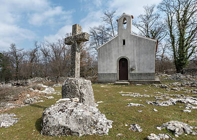 Target Project 62 Scribble - Small chapel and stone cross near Beli on a cloudy day in spring by Stefan Rotter